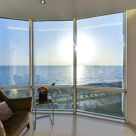 아파트 2 Bedroom With Full Sea View At Beach Front 알란야